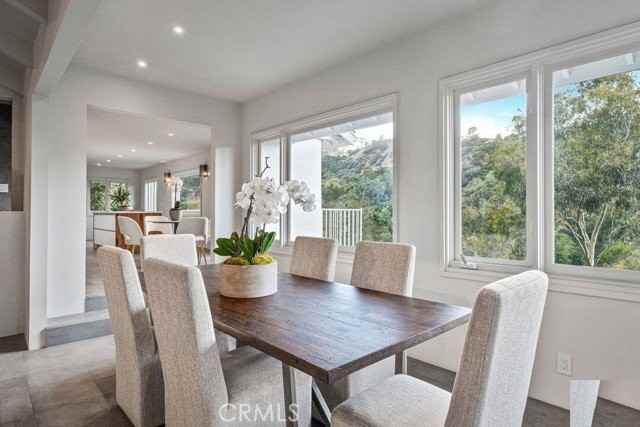 2205 Beech Knoll Rd - Photo 3 of 6