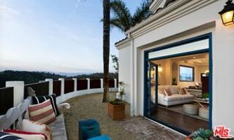 featured image of 2131 Kew Dr