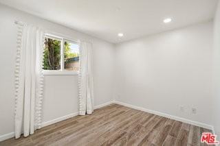 845 1/2 N Kilkea Dr - Photo 6 of 8