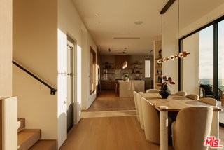 1511 Skylark Ln - Photo 4 of 8