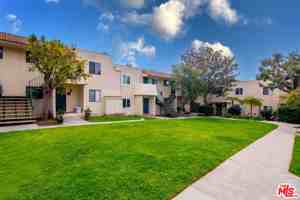 featured image of 6479 Kanan Dume Rd #24