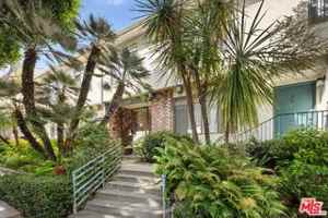 featured image of 1109 20th St #10