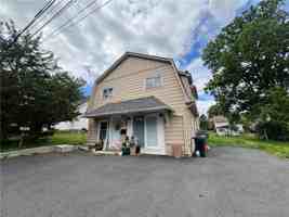 featured image of 135 N Cedar St
