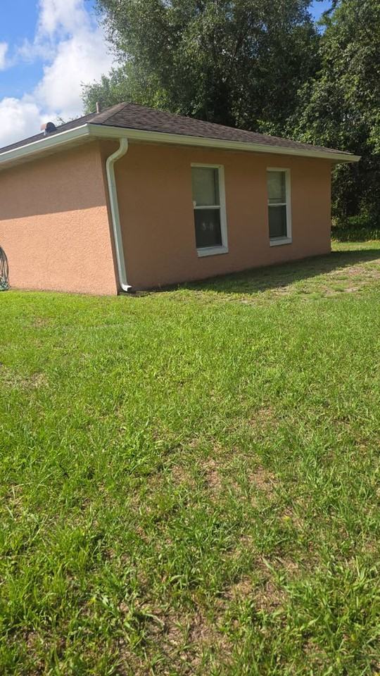 202 Chadworth Dr - Photo 3 of 16