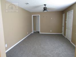 featured image of 213 Stevenson St