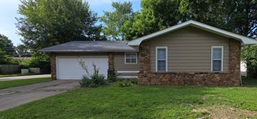 featured image of 1005 E Guinevere St