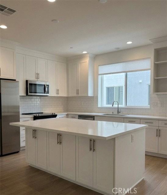 5868 Linden Ave #6 - Photo 3 of 6