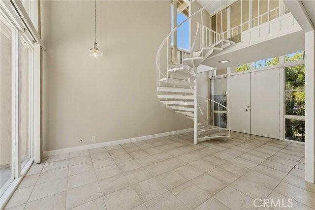 4120 Del Mar Ave - Photo 3 of 8