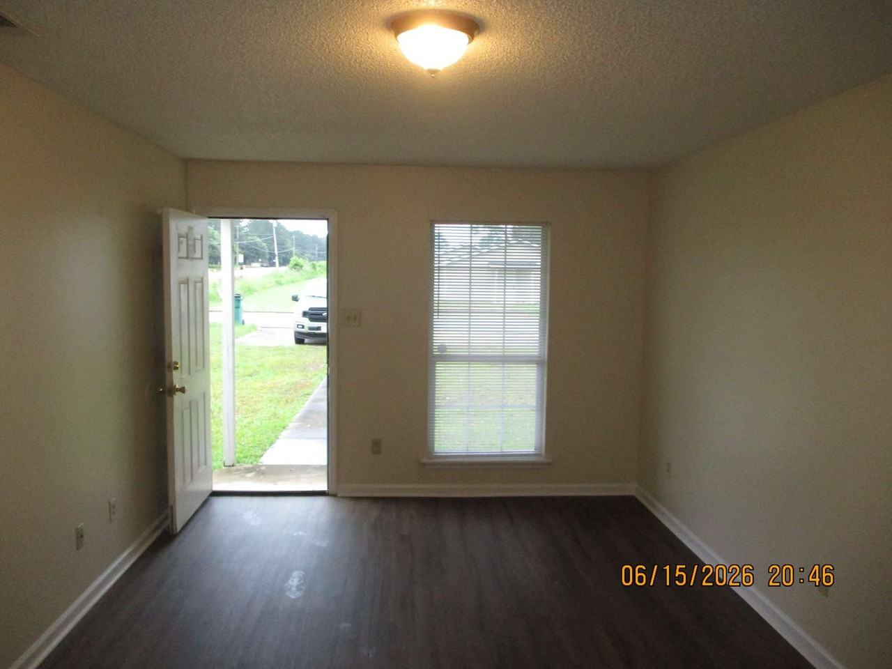 301 Station Crossing Dr Apt B - Photo 7 of 7