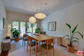 1902 Granville Ave - Photo 6 of 8