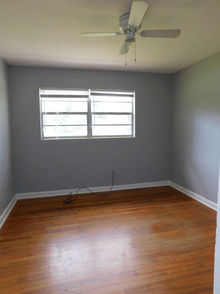 507 Nw 34th Ter - Photo 3 of 24