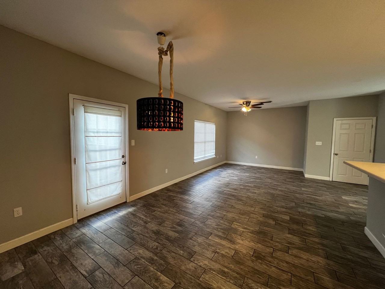 764 Shady St - Photo 4 of 24