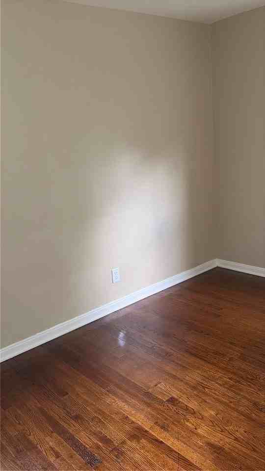 1331 Pingree Ave - Photo 6 of 9