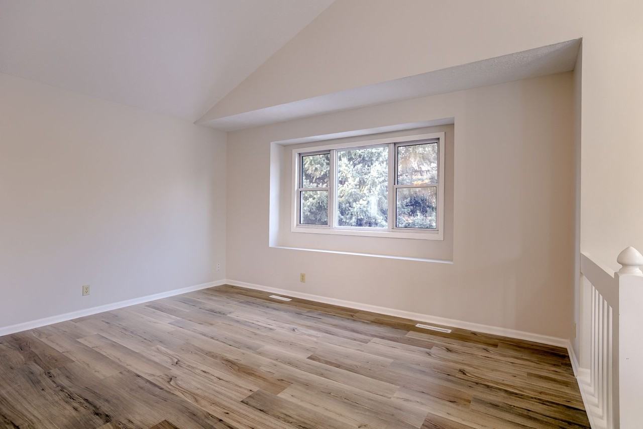 14627 Echo Hills Dr - Photo 3 of 27