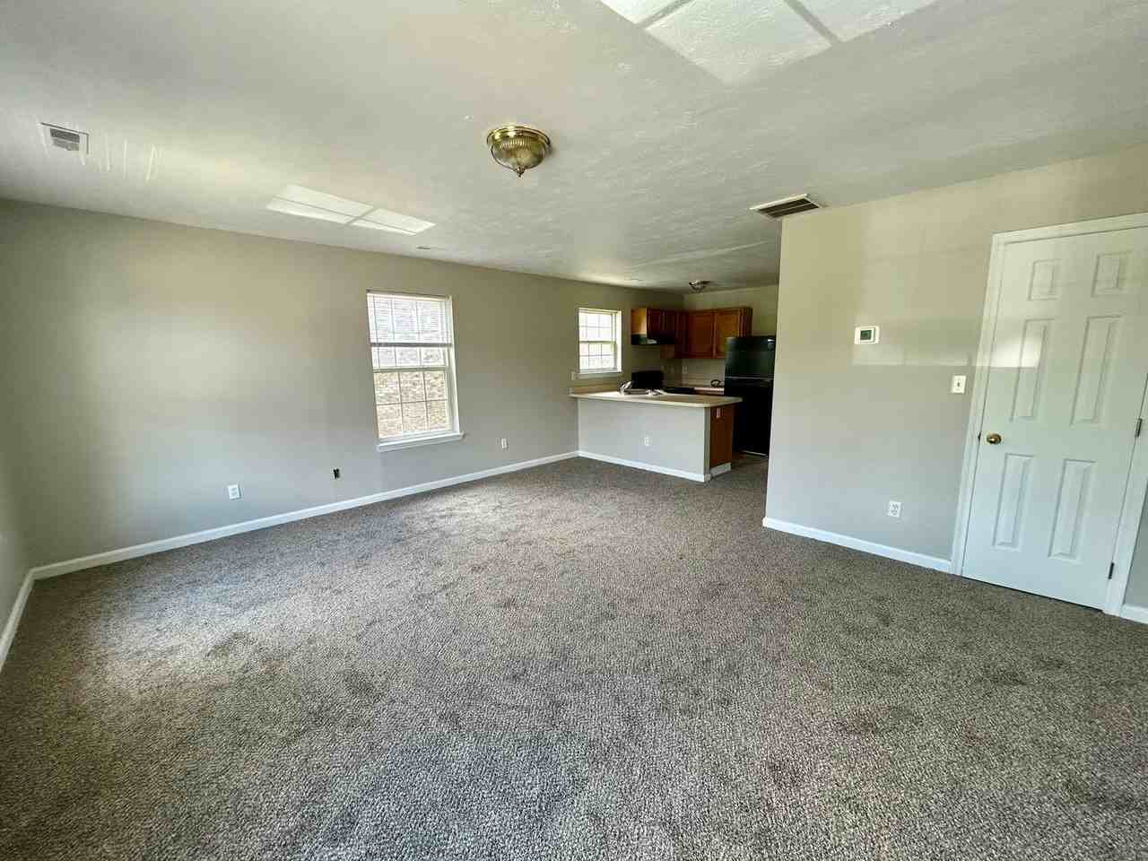 2084 Cornerstone Dr #C - Photo 3 of 8