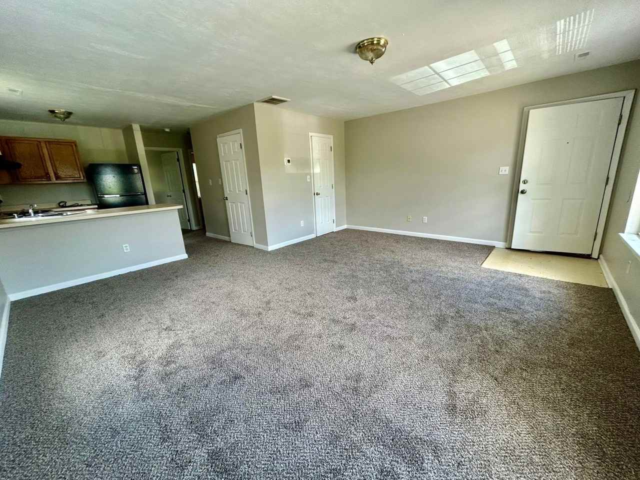 2084 Cornerstone Dr #C - Photo 4 of 8
