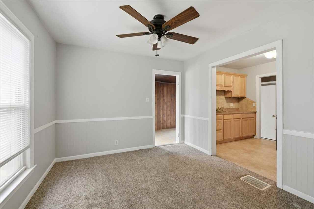 3436 N Lasalle St - Photo 5 of 18