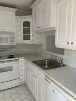 featured image of 5003 Nw 35th St #405