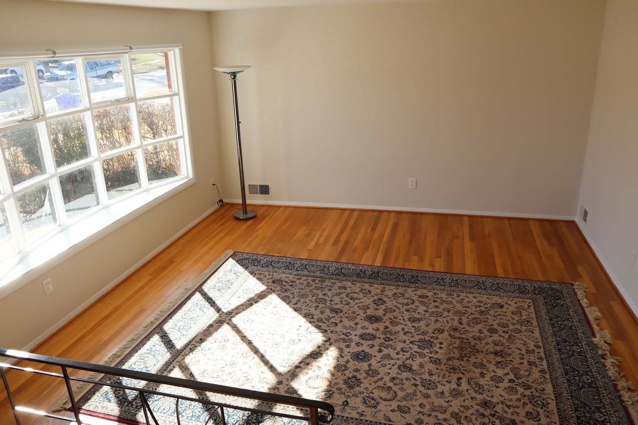 4311 Judith St - Photo 6 of 26