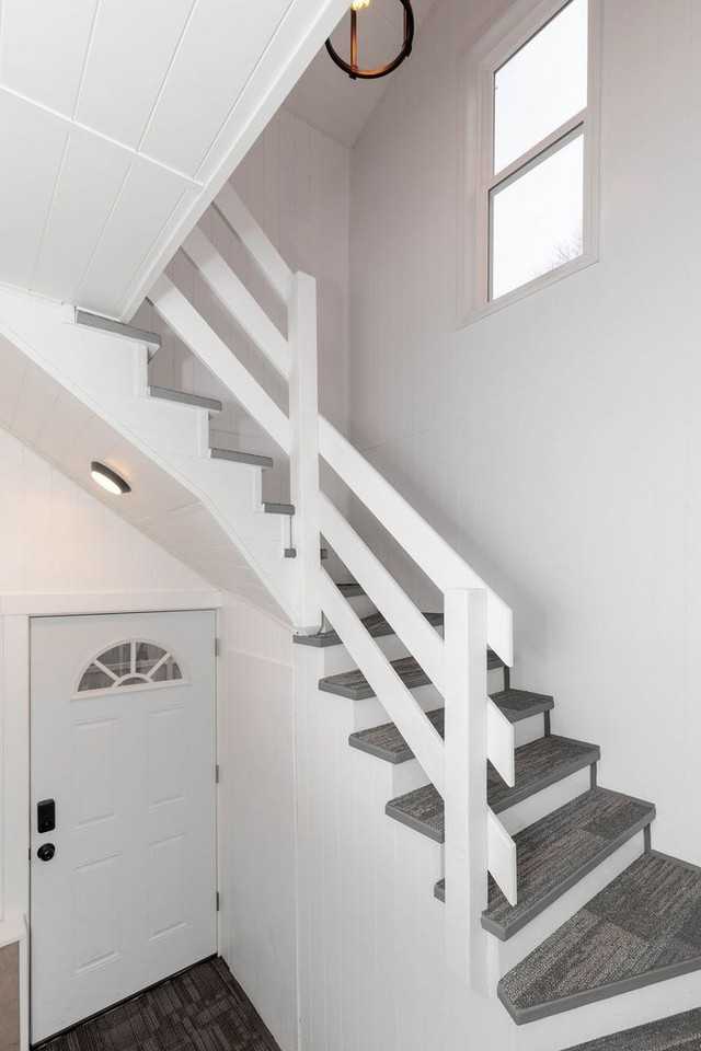 414 Herkimer St - Photo 5 of 17