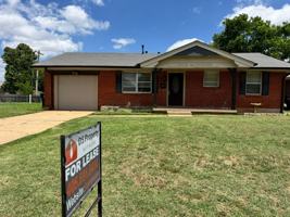 featured image of 712 N Janeway Ave