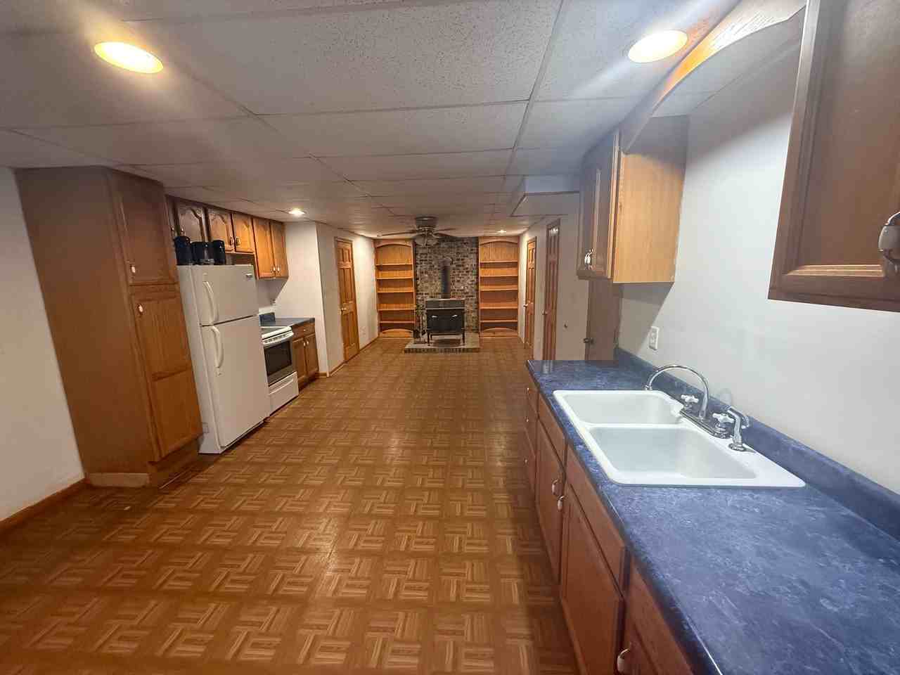 58267 Corticelli Rd - Photo 2 of 34