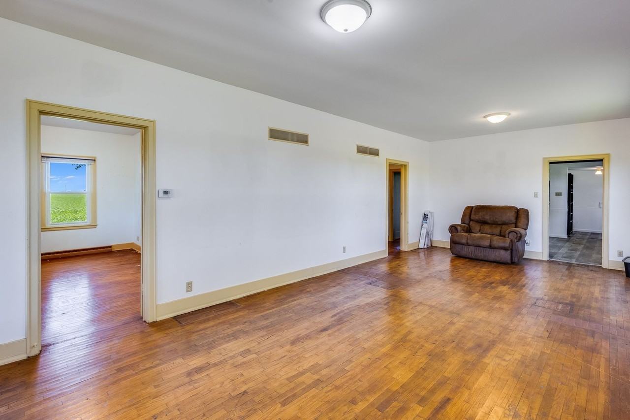 268 268 N. 3460 E. Rd. - Photo 6 of 37