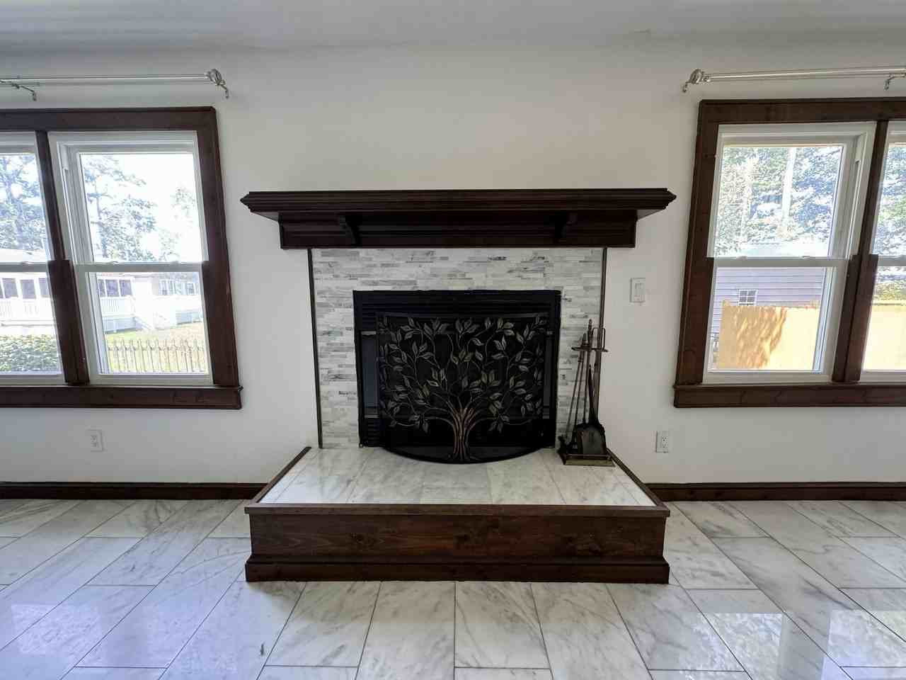 2112 Munden Point Rd - Photo 7 of 38