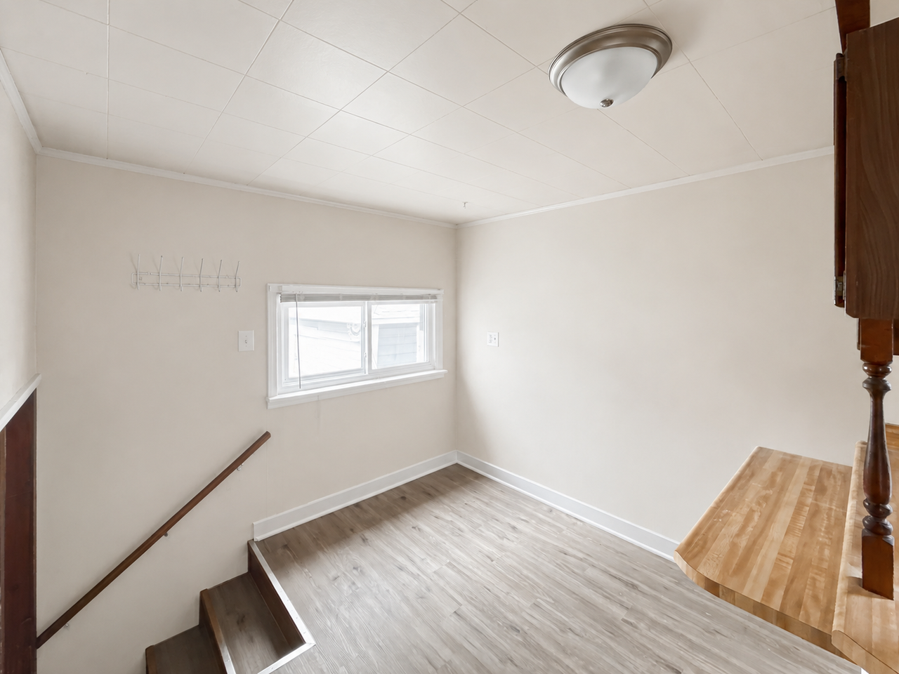 119 Gray St - Photo 5 of 14