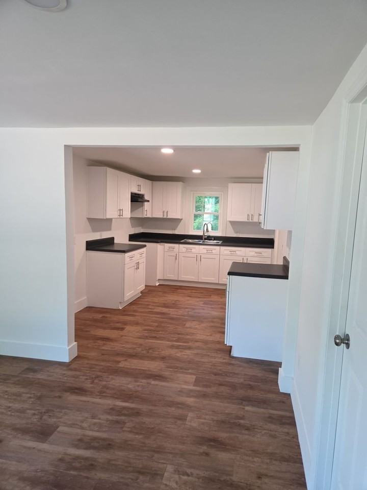 2357 Old Blackmon Ln - Photo 3 of 14