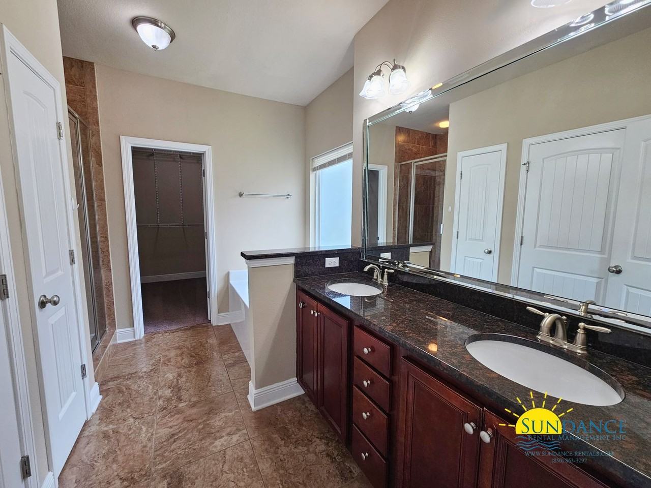 107 Gustaf Dr - Photo 7 of 25