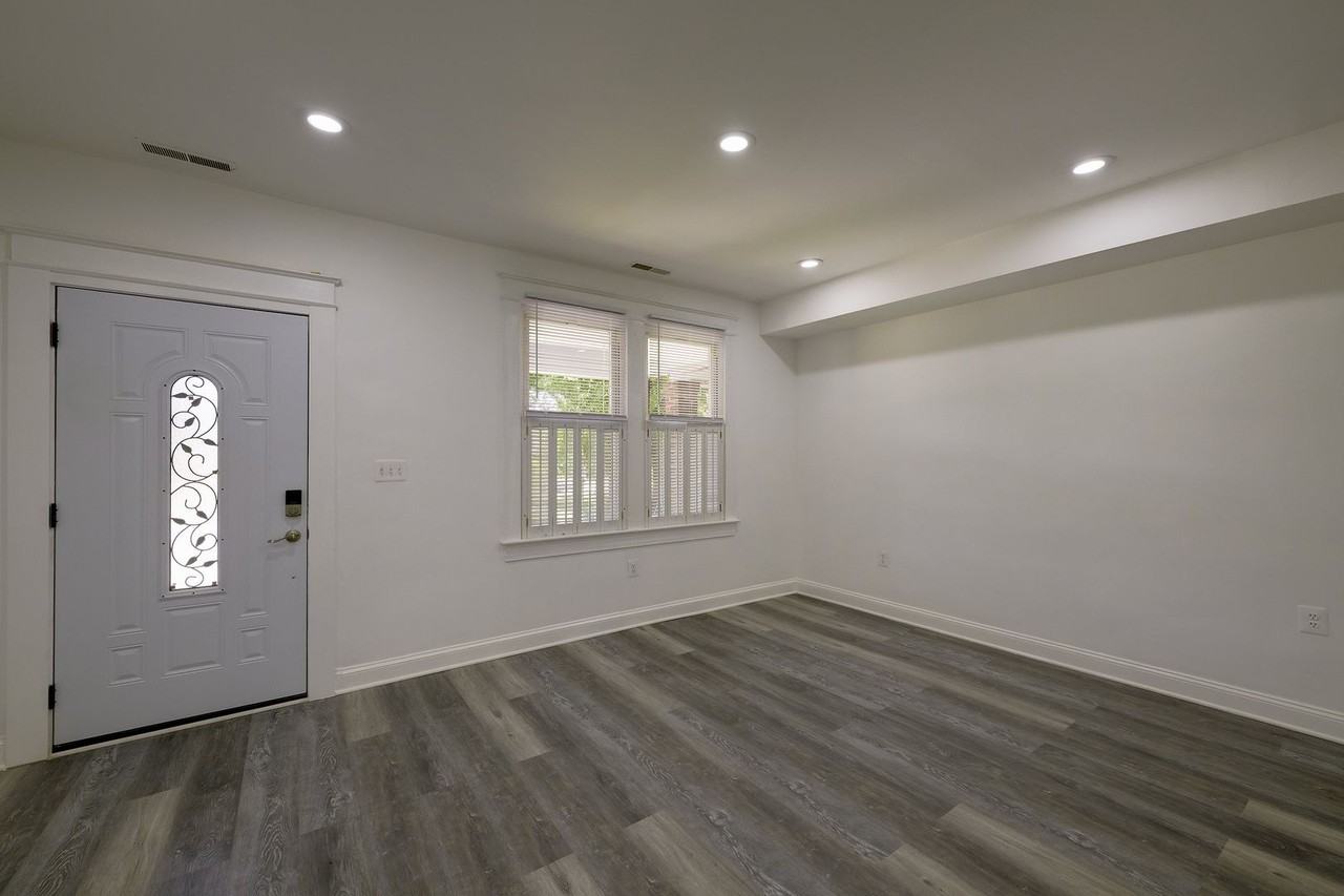 514 Missouri Ave Nw - Photo 7 of 50