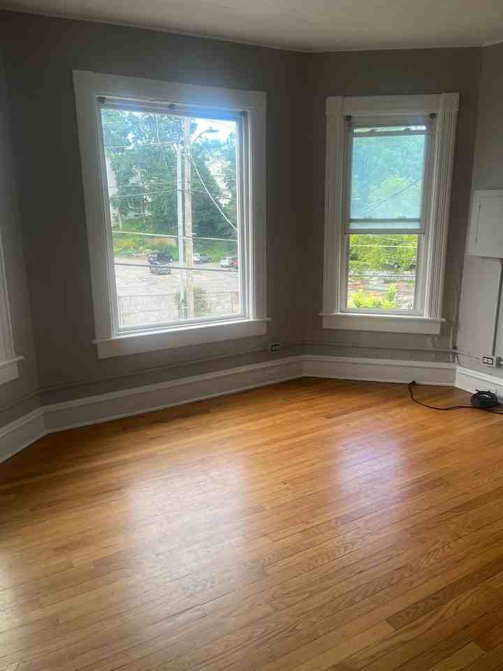 205 Church St - Photo 2 of 7
