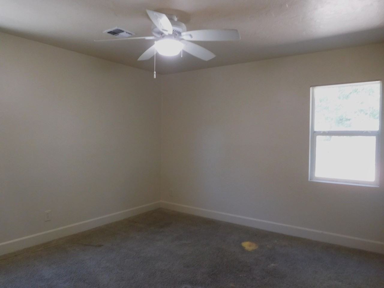 1150 Ralston St - Photo 7 of 15