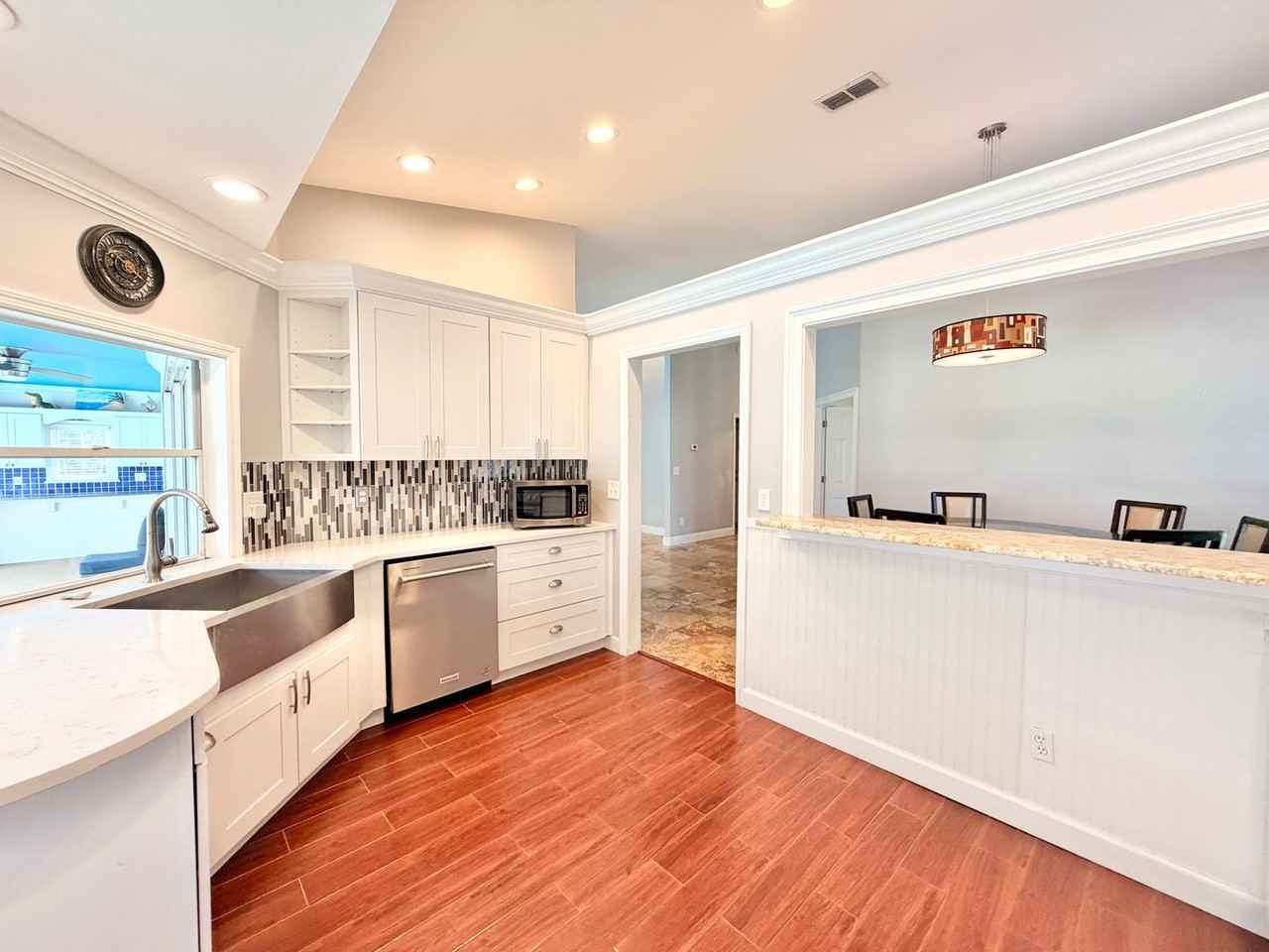 6642 Middlesex Pl - Photo 7 of 29