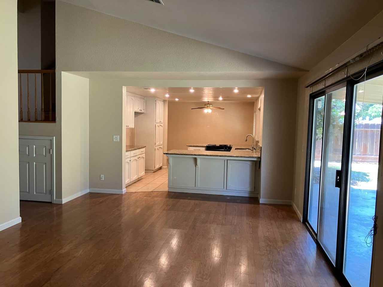 1717 Whippoorwill Ct - Photo 7 of 27