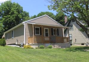 1443 W College Ave - Photo 1 of 1