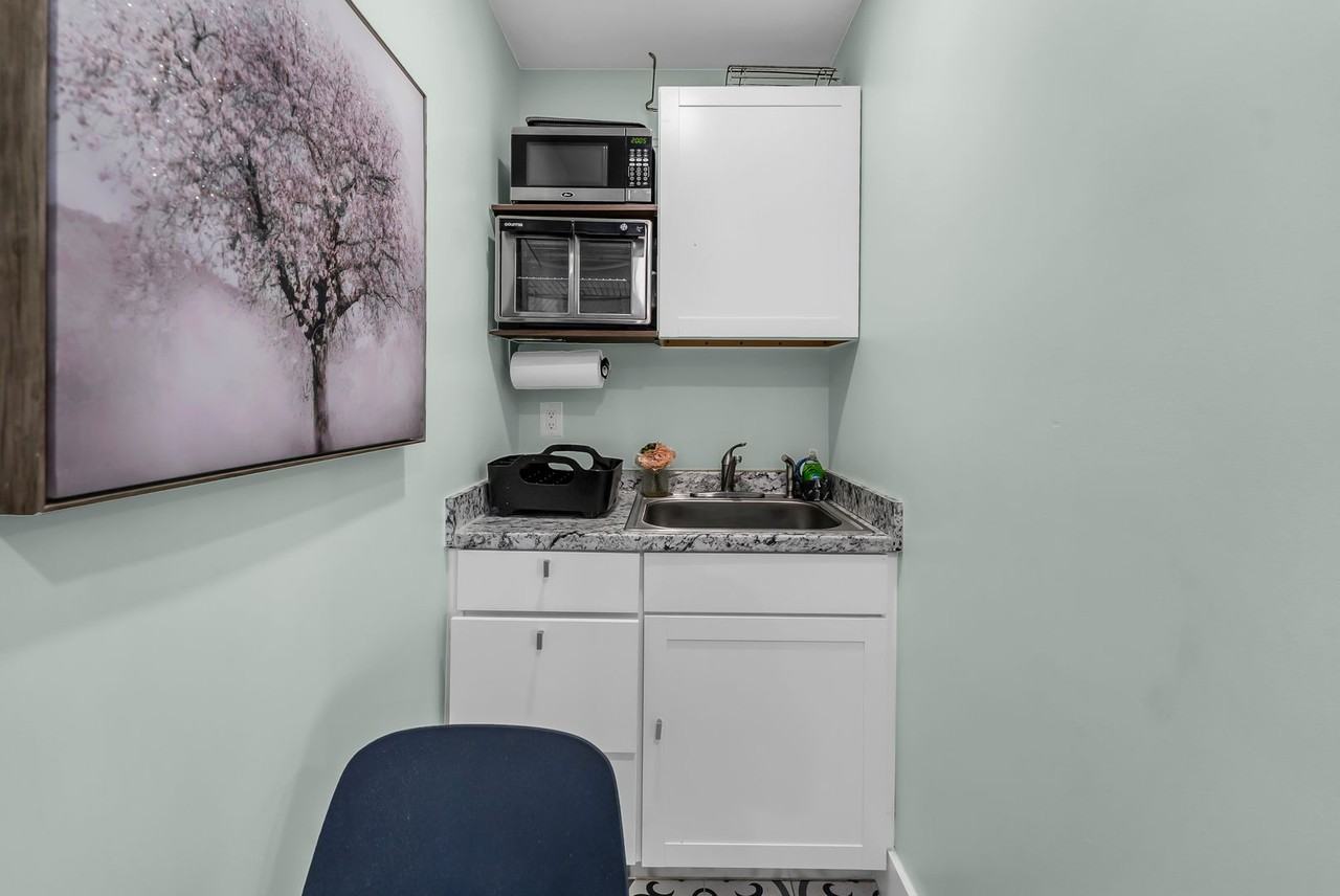 Prospect Gardens Apartments LLC - Photo 6 of 12