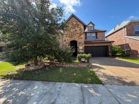 2908 N Umberland Dr - Photo 1 of 1