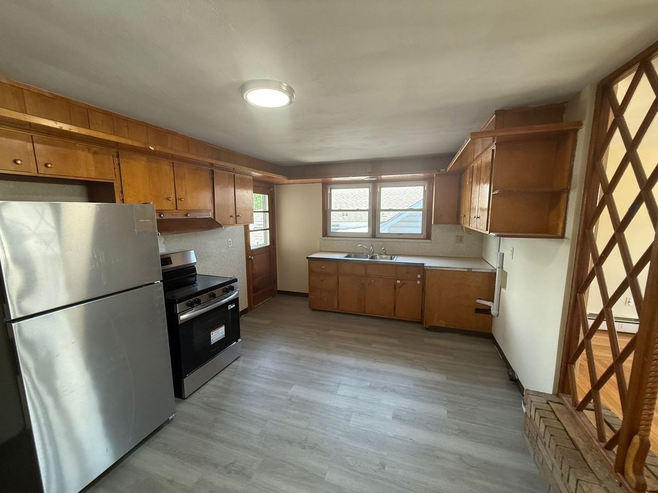 520 Oak St #1