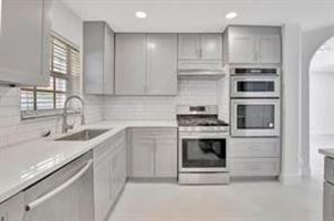 featured image of 2410 Nw 137th Ter