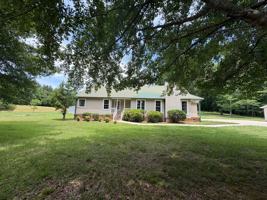 featured image of 5126 Hickory Grove Rd