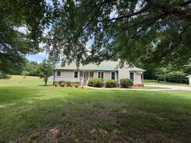 5126 Hickory Grove Rd - Photo 1 of 1