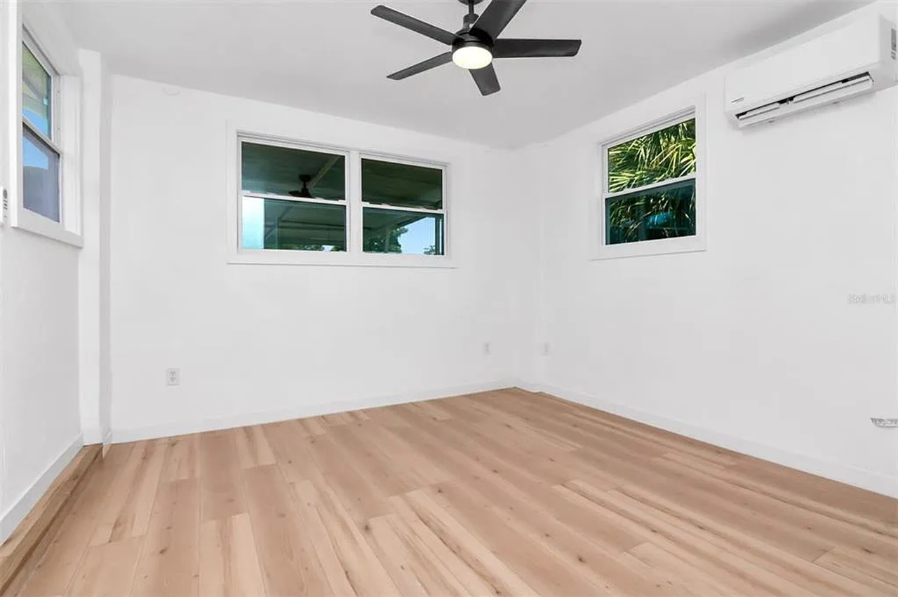 7148 Ramor Ln - Photo 4 of 9