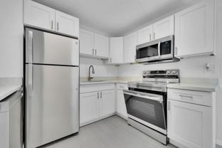 1108 Ne 16th St - Photo 1 of 1