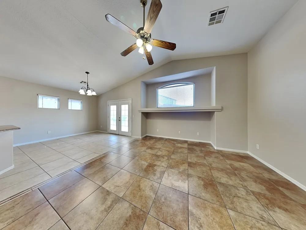 5741 Oasis Ridge Street - Photo 6 of 12