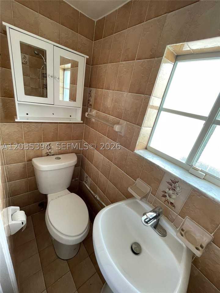 3333 W 4th Ave #A - Photo 5 of 8