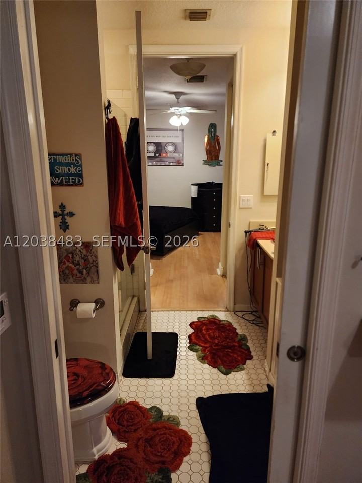 259 Sw 13th Ter #259 - Photo 6 of 7