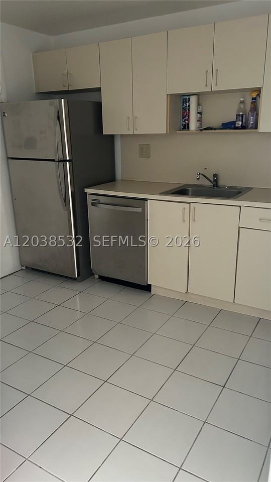9962 Sw 88th St #712-7 - Photo 2 of 15