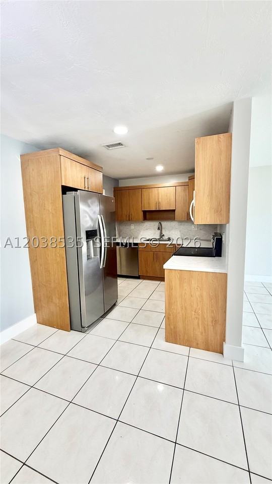 11952 Sw 37th Ter - Photo 5 of 22
